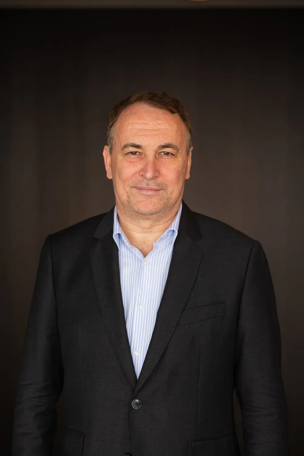 Dr. Ioan Hanes